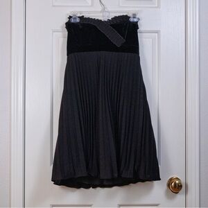 Betsey Johnson Y2K Vintage black velvet pleated mini dress, size 4